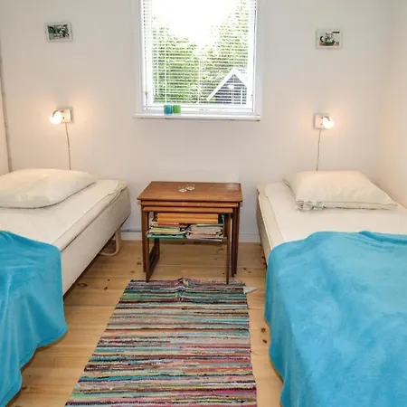 3 Bedroom Gorgeous In Farso Holiday home Louns